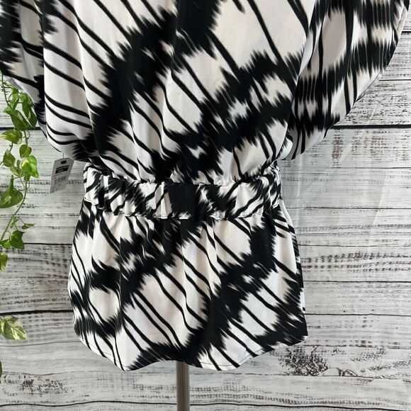 DKNY Blouse Top size Medium Black White Bow Tie Wedding Church Career Boho - Picture 13 of 14